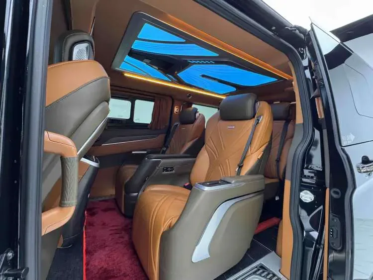 Ford Toureo 2.0T automatic front-wheel drive 7-seat original customized version 2024 — миниатюра 3