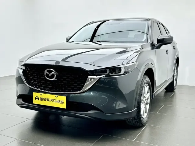Mazda CX-5 Mazda CX-5 2024 2.0L automatic two-wheel drive comfort model 2024 — фото 1, купить с доставкой в Москву
