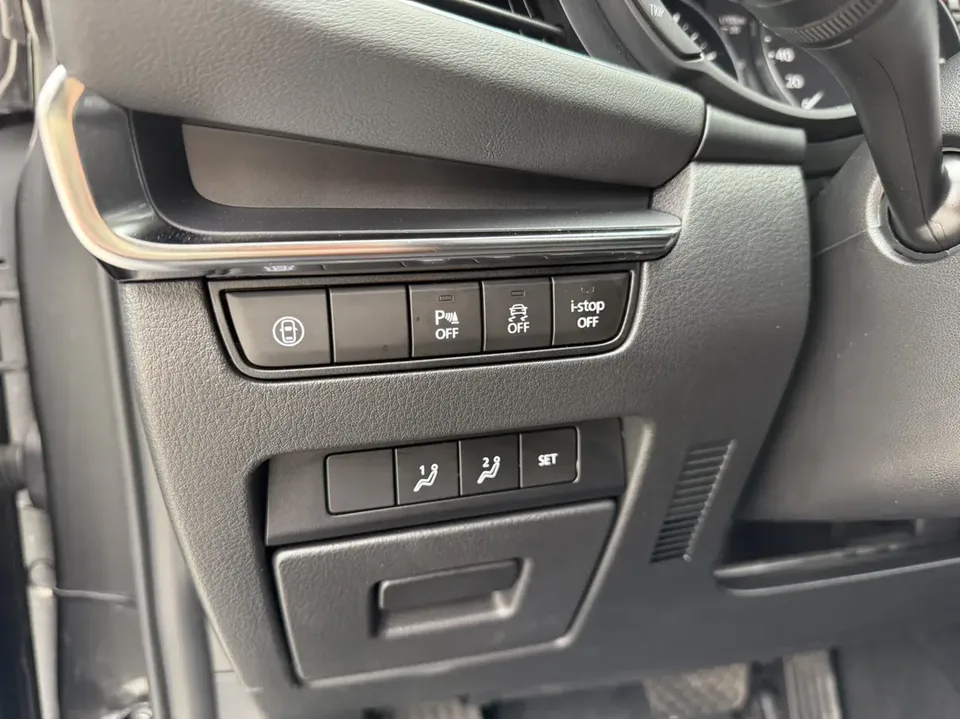 Mazda Axela 2.0L automatic quality version 2024 — миниатюра 5