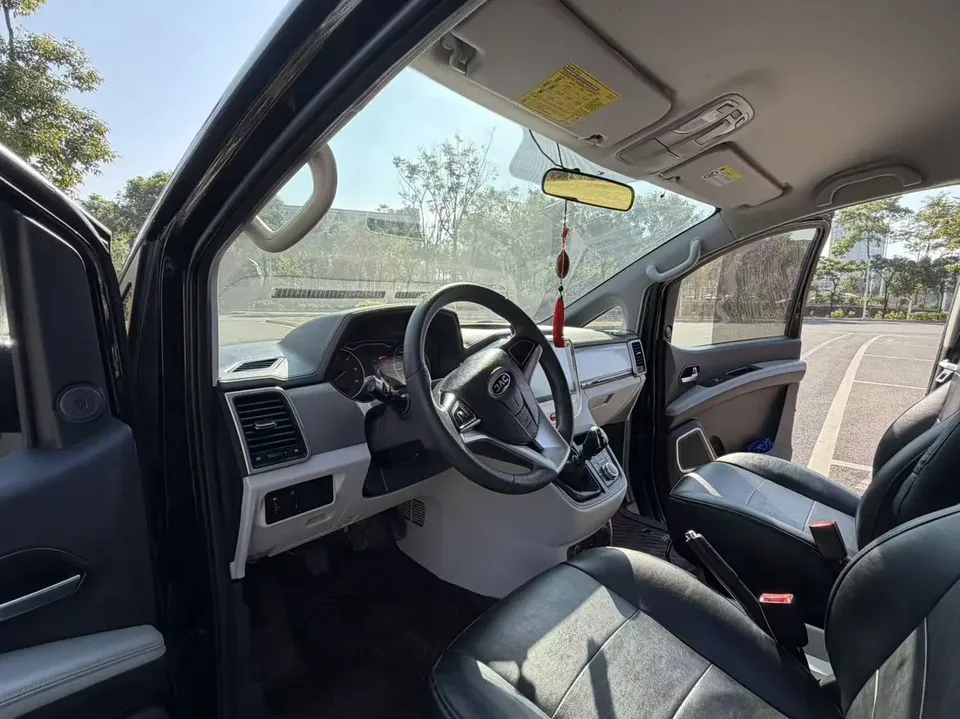 JAC Ruifeng M4 Ruifeng M4 2022 2.0CTI Diesel Manual Jinrui Type 2022 — миниатюра 2
