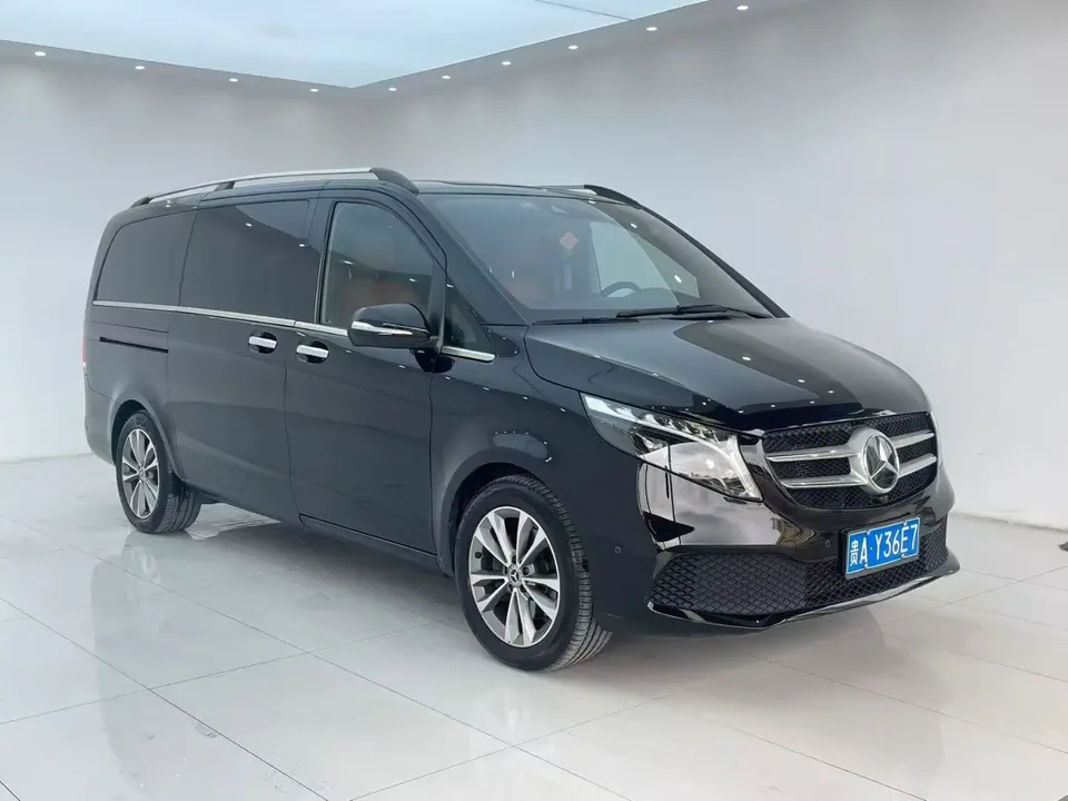 Mercedes-Benz V-Класс Mercedes Benz V Class 2022 V 260 Pilot Edition 2024 — thumbnail 3