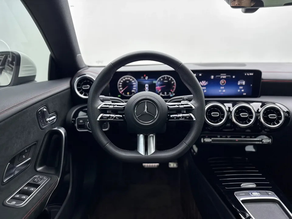 Mercedes-Benz CLA (Imported) Mercedes-Benz CLA (Imported) 2024 CLA 200 Gran Coupe 2024 — thumbnail 4