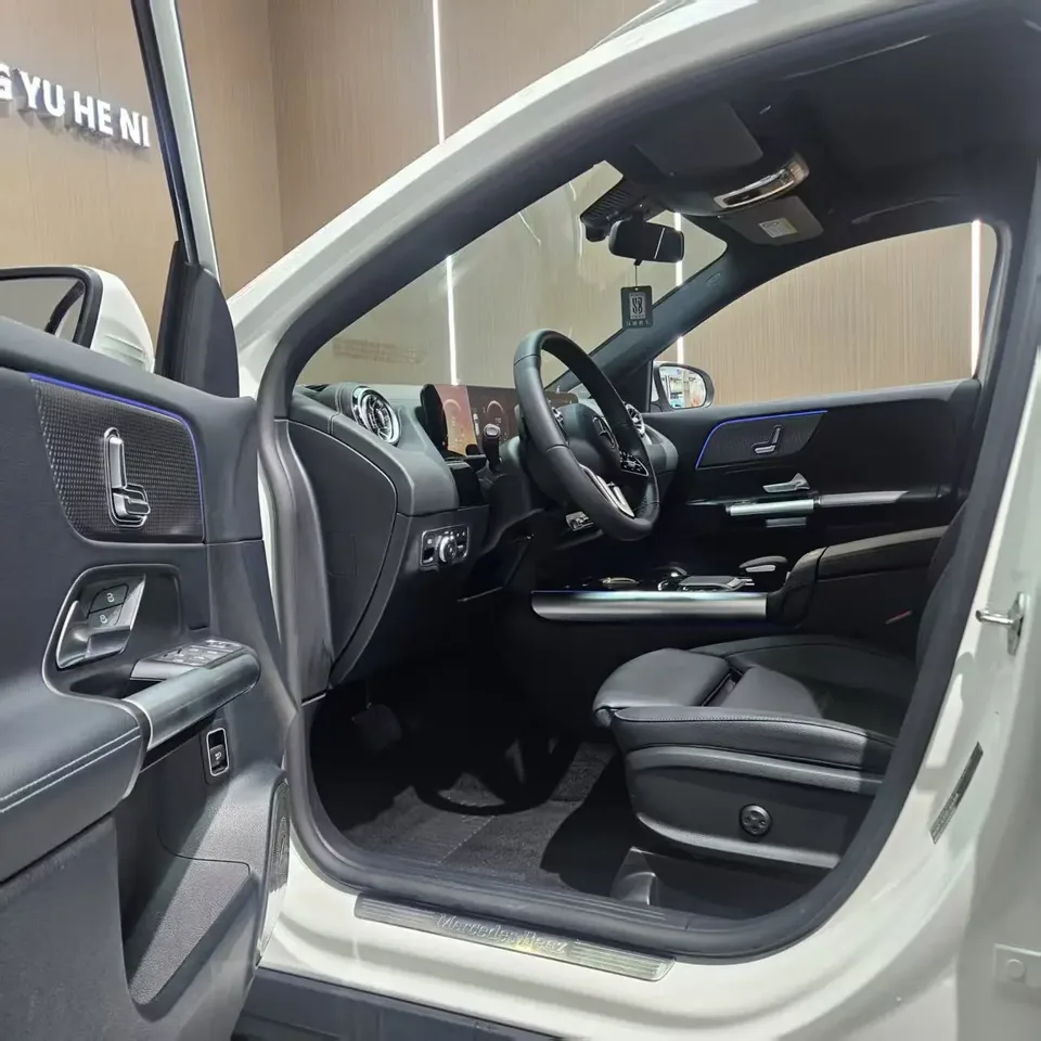 Mercedes-Benz GLA GLA 200 2022 — миниатюра 4