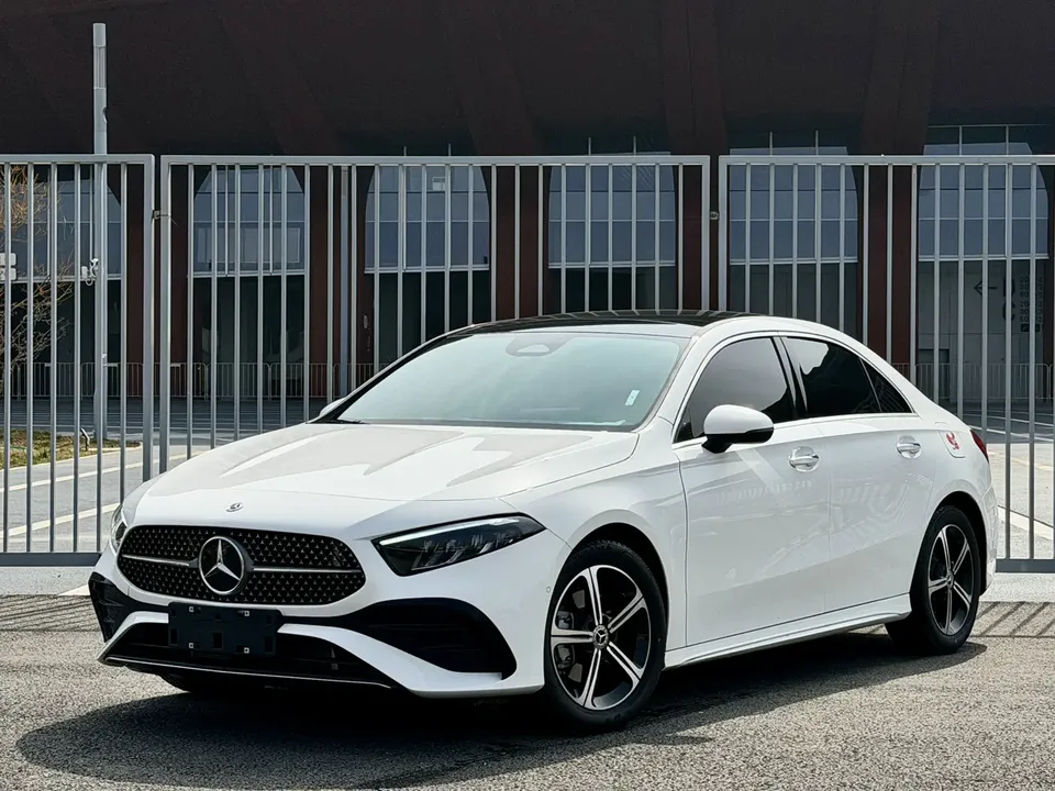 Mercedes-Benz Mercedes Benz A Class 2025