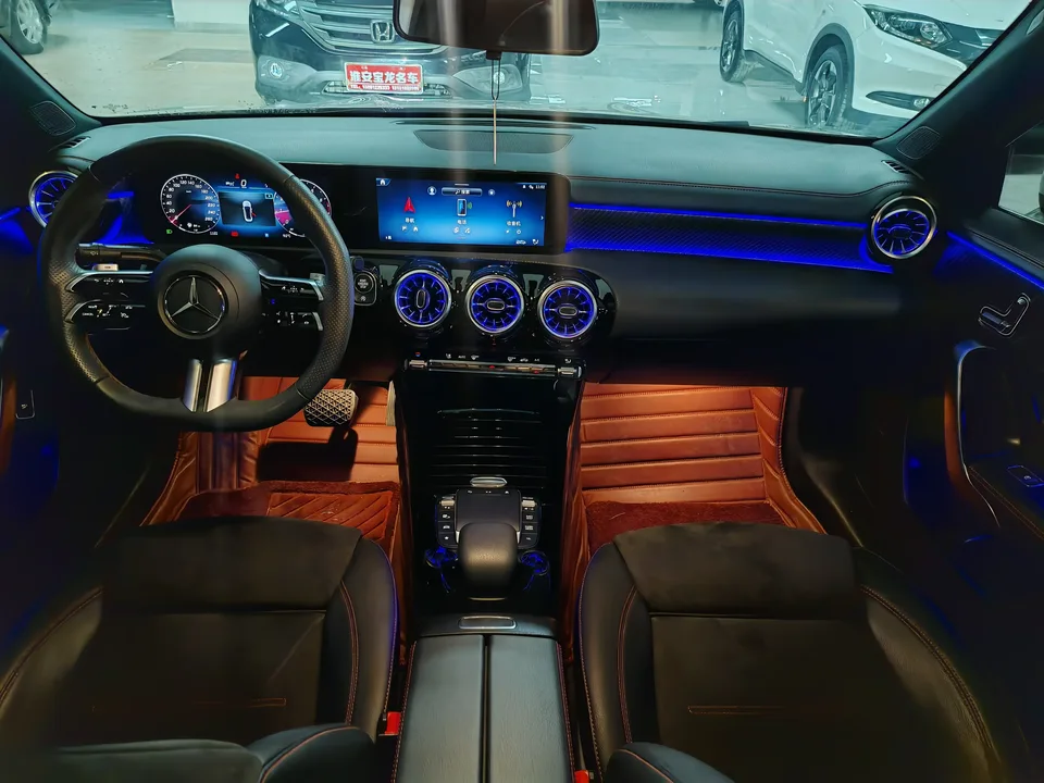 Mercedes-Benz Mercedes Benz A Class Mercedes-Benz A-Class 2023 A 200 L Sports Sedan Fashion Edition 2023 — миниатюра 5