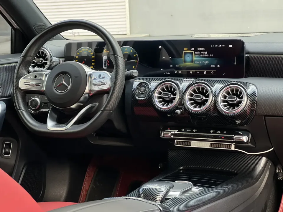 Mercedes-Benz Mercedes Benz A Class Mercedes-Benz A-Class 2023 A 200 L Sports Sedan Fashion Edition 2023 — миниатюра 5