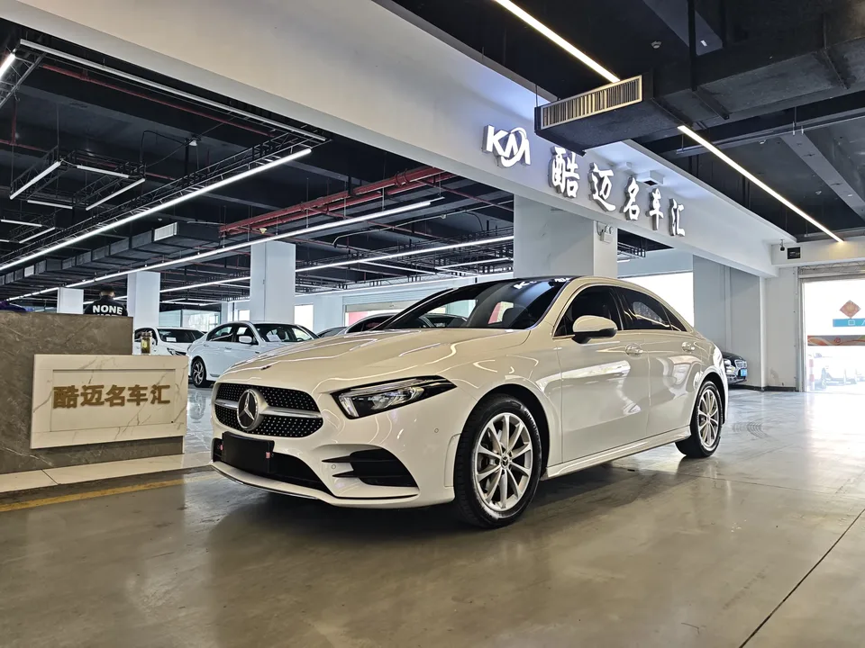 Mercedes-Benz Mercedes Benz A Class 2022