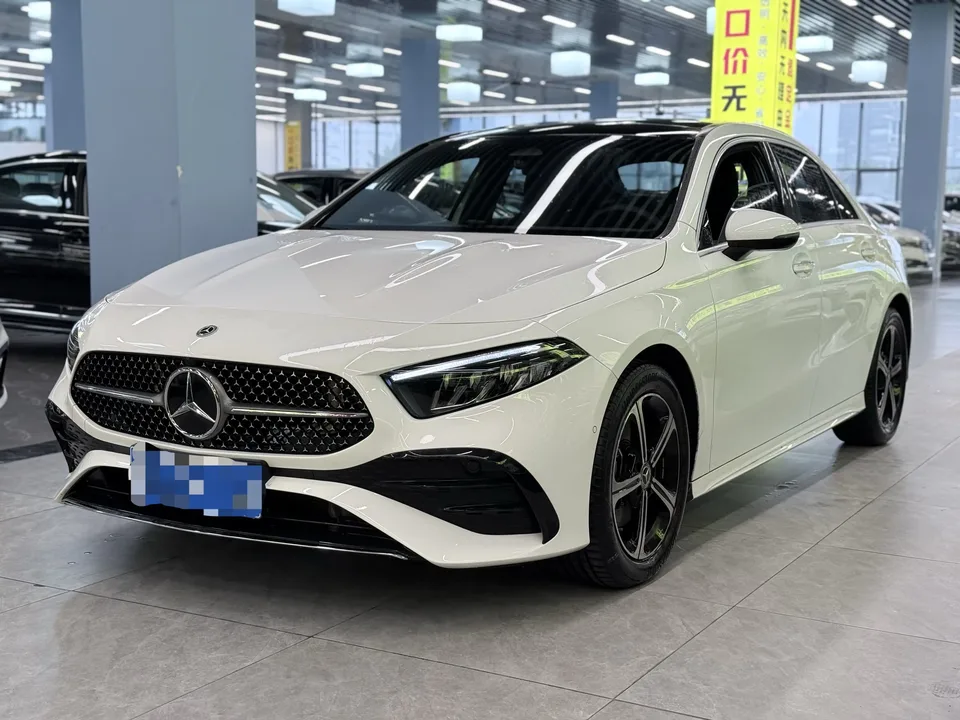 Mercedes-Benz Mercedes Benz A Class 2024