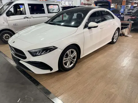 Mercedes-Benz Mercedes Benz A Class 2023 купить в Москве