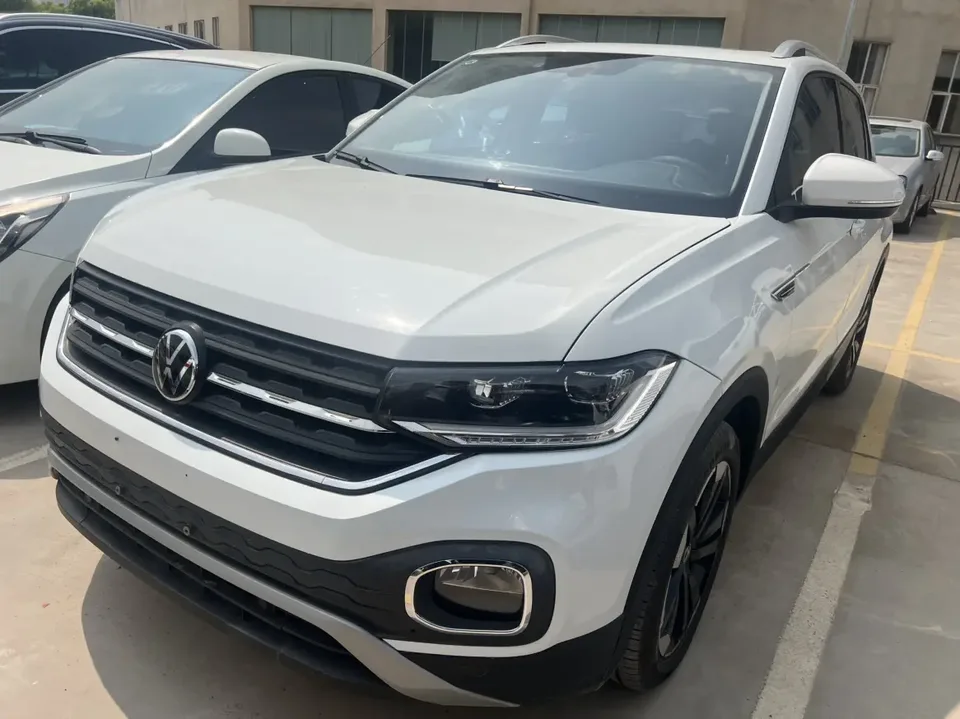 Volkswagen Explore the shadows 2023