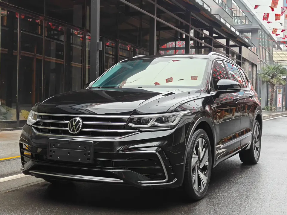 Volkswagen Tiguan L 2023
