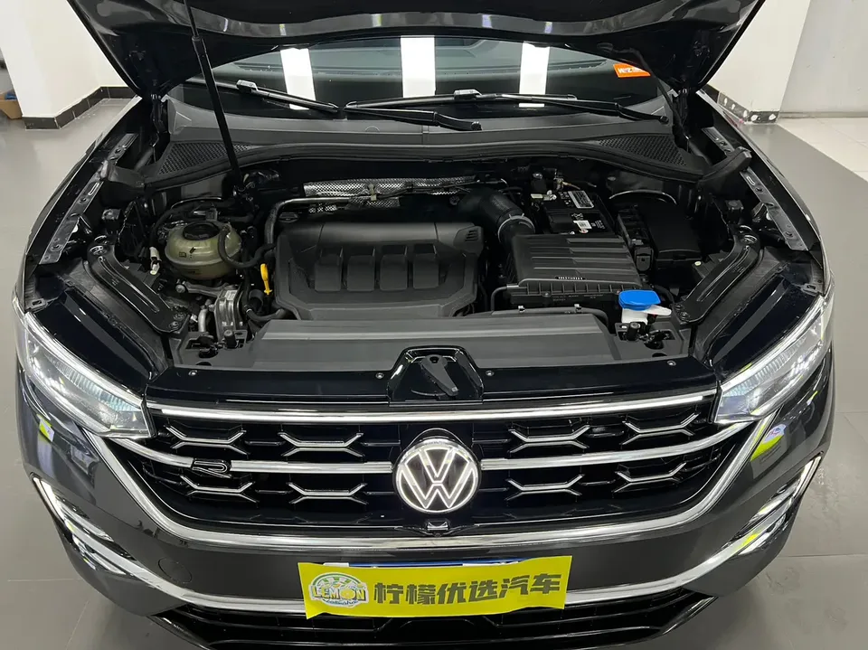 Volkswagen Tayron Tanyue 2023 380TSI 4WD R-Line High Energy Edition 2022 — миниатюра 2