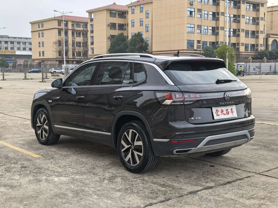 Volkswagen Tayron Tanyue 2023 330TSI 2WD Luxury Plus Advanced Edition 2023 — миниатюра 2
