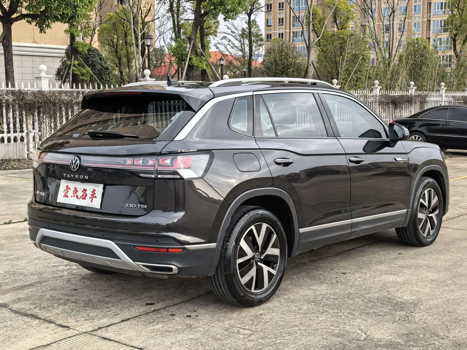 Volkswagen Tayron Tanyue 2023 330TSI 2WD Luxury Plus Advanced Edition 2023 — миниатюра 4