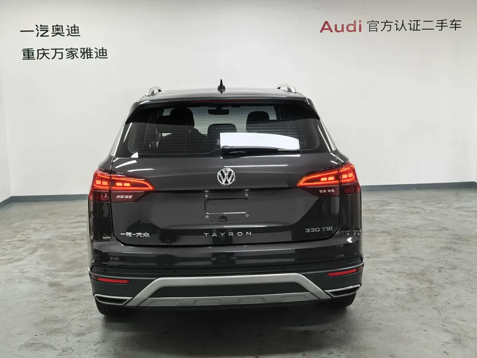 Volkswagen Tayron 330TSI 2WD Luxury Smart Edition 2022 — миниатюра 2