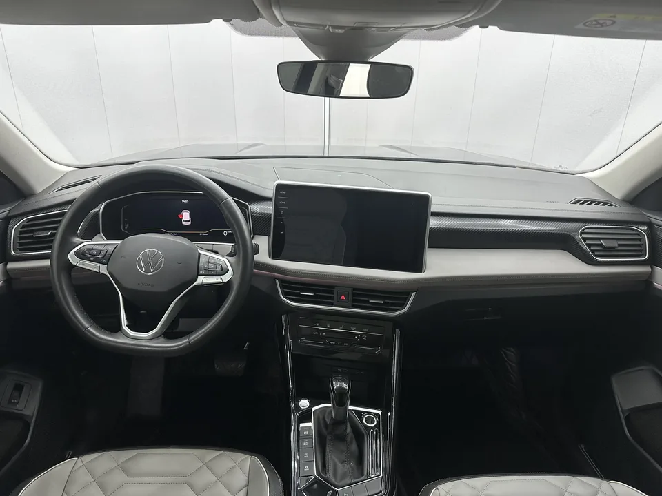Volkswagen Tayron Tanyue 2023 280TSI 2WD Luxury Plus Advanced Edition 2023 — миниатюра 4