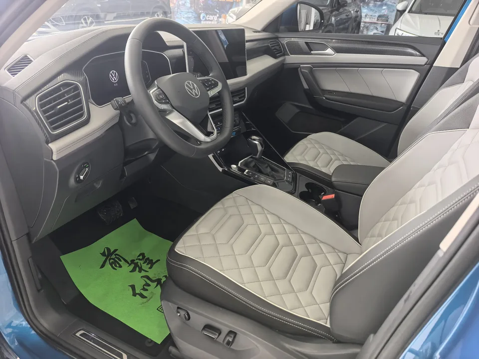 Volkswagen Tayron Tanyue 2023 280TSI 2WD Luxury Plus Advanced Edition 2023 — миниатюра 3