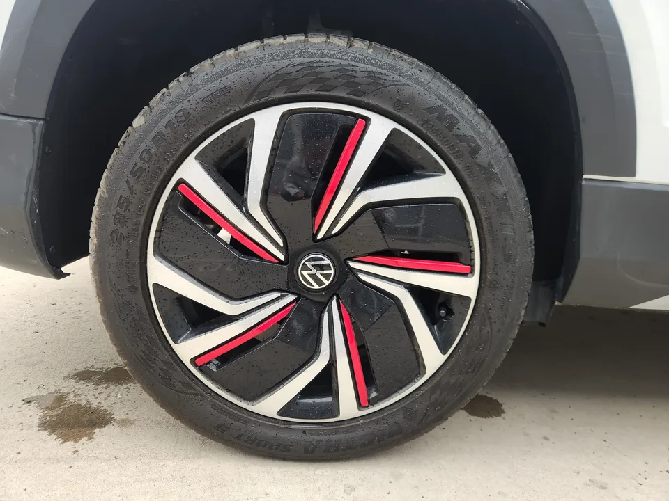 Volkswagen Tharu 300TSI 2WD Moon Edition 2024 — миниатюра 2