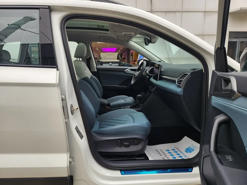 Volkswagen Tharu 300TSI 2WD Moon Edition 2024 — миниатюра 3