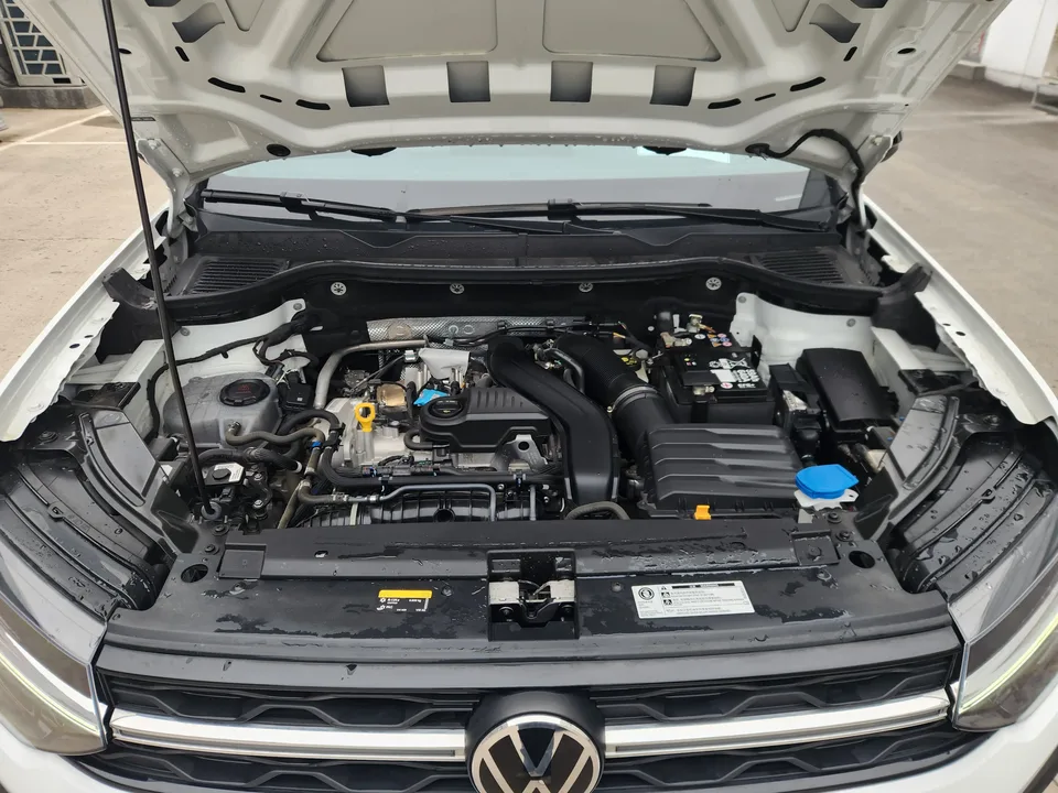 Volkswagen Tharu 300TSI 2WD Moon Edition 2024 — миниатюра 4