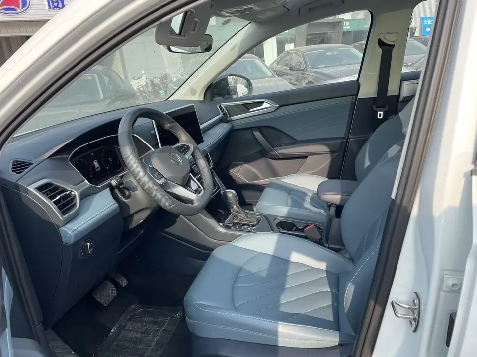 Volkswagen Tharu 300TSI 2WD Moon Edition 2024 — миниатюра 4