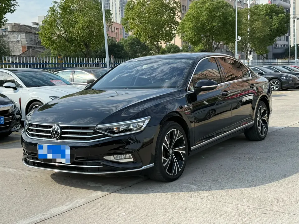 Volkswagen Magotan 2022