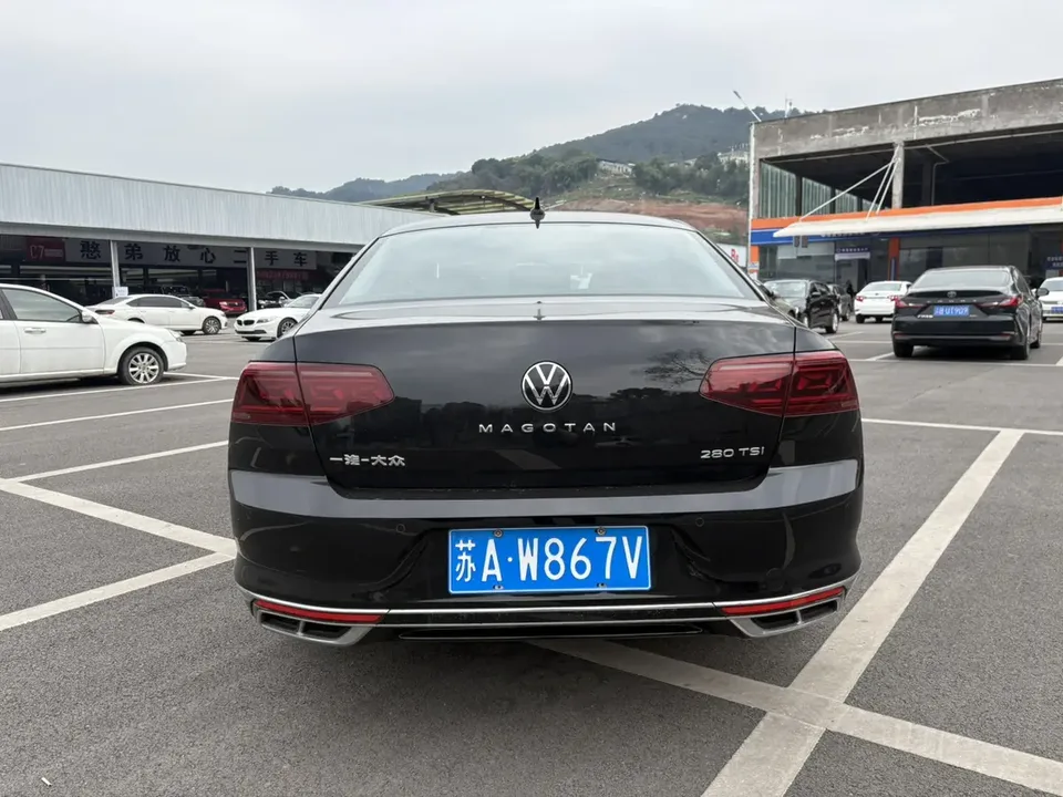 Volkswagen Magotan Magotan 2025 280TSI DSG Comfort Edition 2025 — thumbnail 2