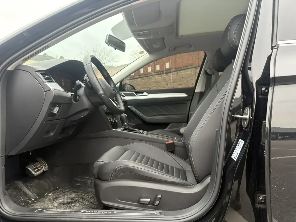 Volkswagen Magotan Magotan 2025 280TSI DSG Comfort Edition 2025 — thumbnail 4