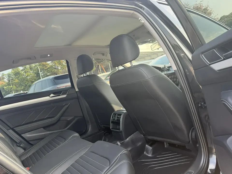 Volkswagen Magotan Magotan 2025 280TSI DSG Comfort Edition 2025 — thumbnail 3