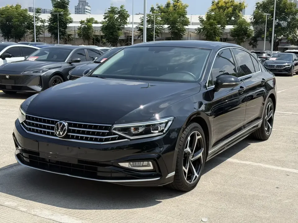 Volkswagen Magotan 2023