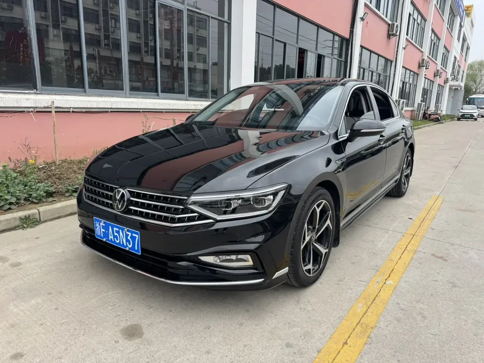 Volkswagen Magotan 2023
