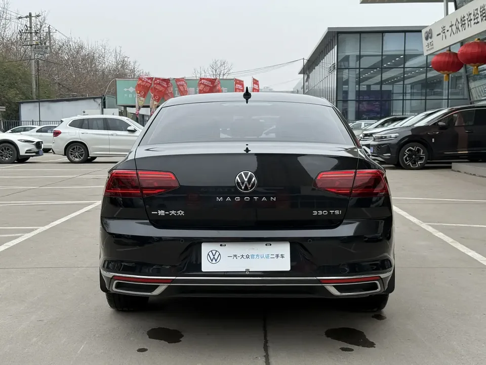 Volkswagen Magotan 330TSI DSG 30th Anniversary Edition 2022 — миниатюра 2