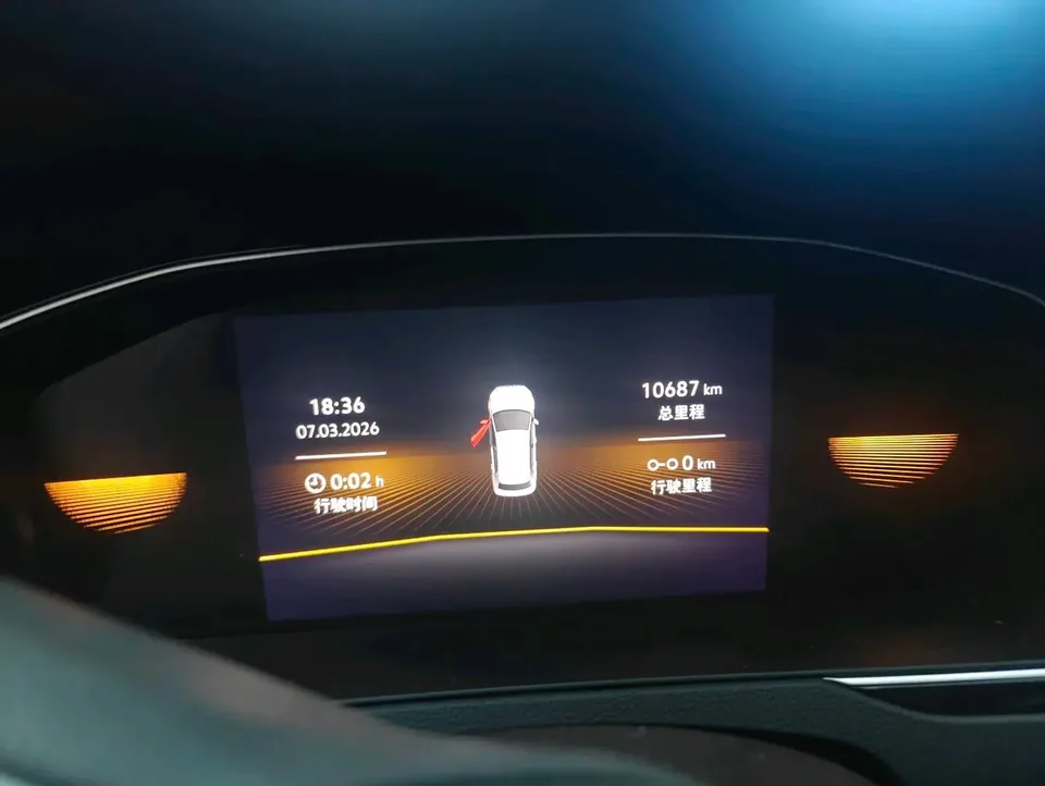 Volkswagen Magotan 2 million units public enjoyment model 280TSI DSG comfort model 2025 — миниатюра 5