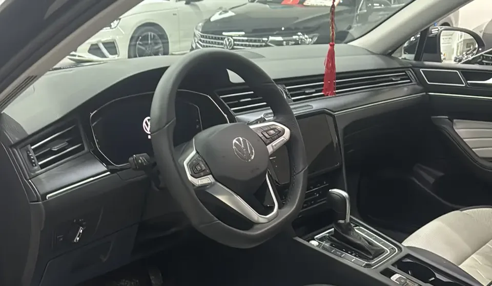 Volkswagen Magotan Magotan 2026 30 million units of the selected 380TSI DSG Luxury model 2025 — thumbnail 5