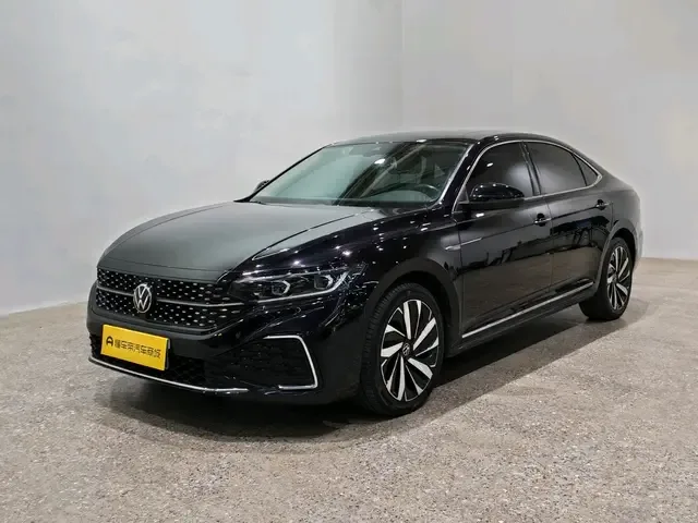 Volkswagen Passat 2022