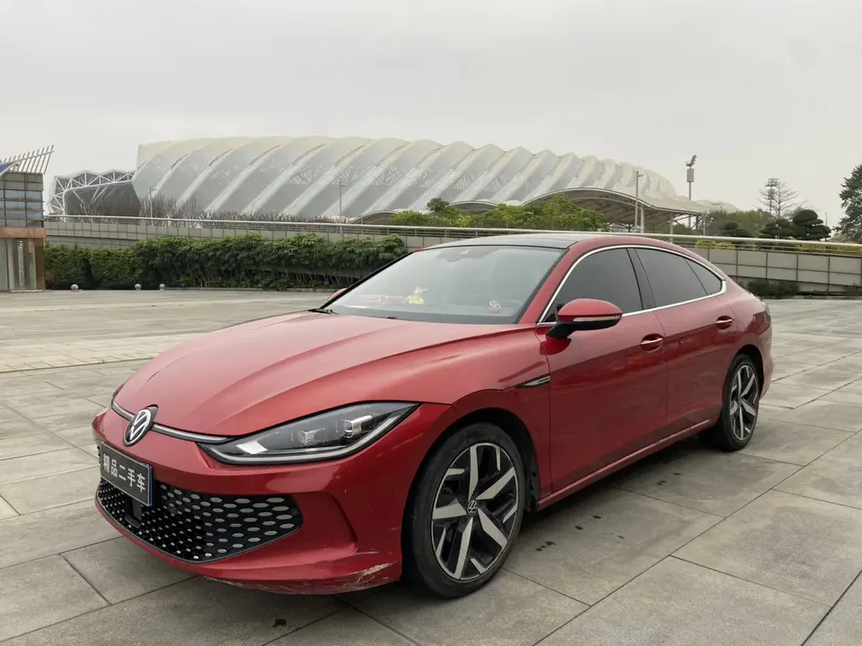 Volkswagen Lamando Lingdu 2022 Lingdu L 280TSI DSG Cool Edition 2022 — photo 1, buy with delivery to Moscow