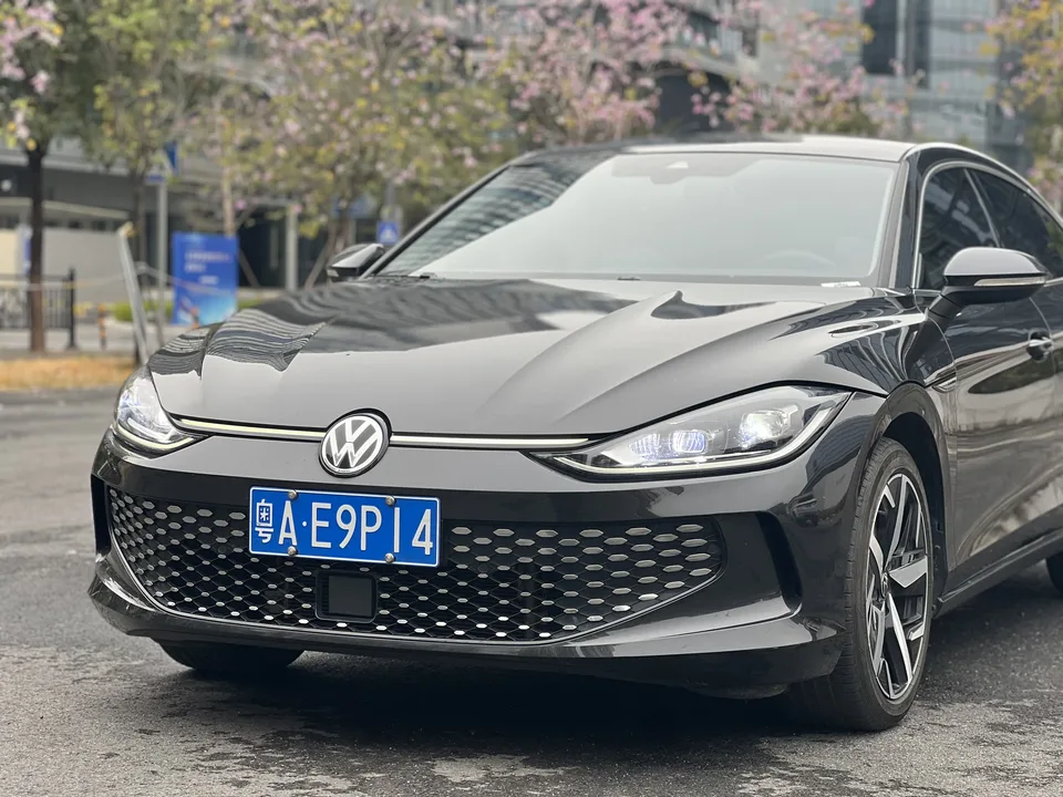 Volkswagen Lamando Lingdu 2024 Lingdu L 280TSI DSG trendy version 2024 — миниатюра 5
