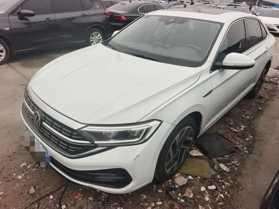 Volkswagen Sagitar 2023