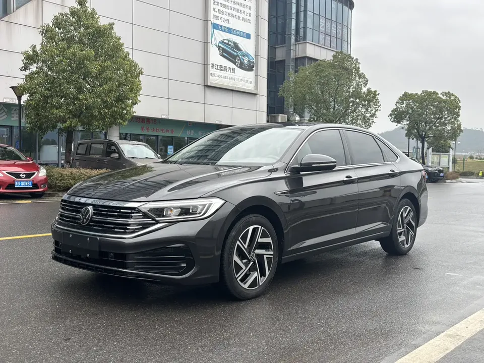 Volkswagen Sagitar 2024