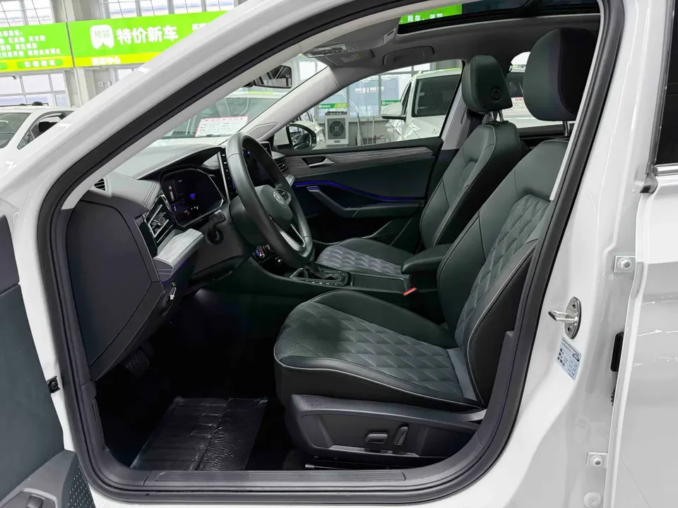 Volkswagen Sagitar 2023 Sagitar 280TSI DSG Beyond Edition Plus 2023 — миниатюра 5
