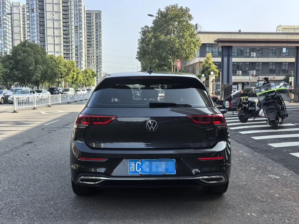 Volkswagen Golf golf 2023 280TSI DSG Pro 2023 — thumbnail 4