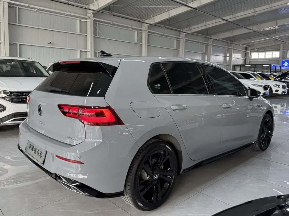 Volkswagen Golf facelift 280TSI DSG R-Line Lite 2023 — миниатюра 5