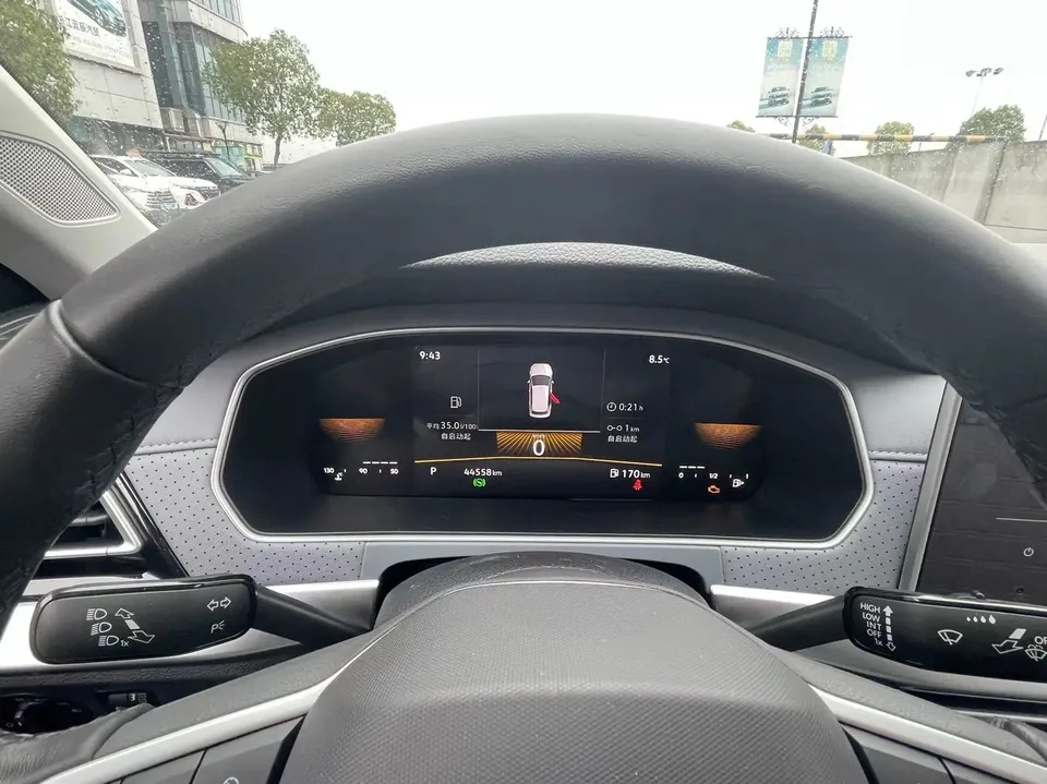 Volkswagen Lavida Lavida 2023 1.5L automatic Deyi version 2022 — миниатюра 3