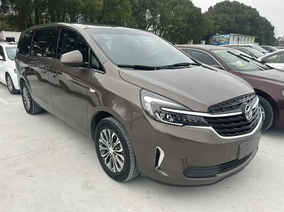 Buick GL8 2023
