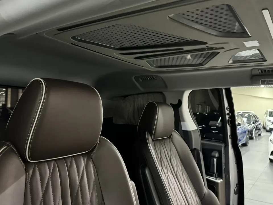 Buick GL8 Buick GL8 2022 Land Business Class 652T Luxury Edition 2022 — миниатюра 3