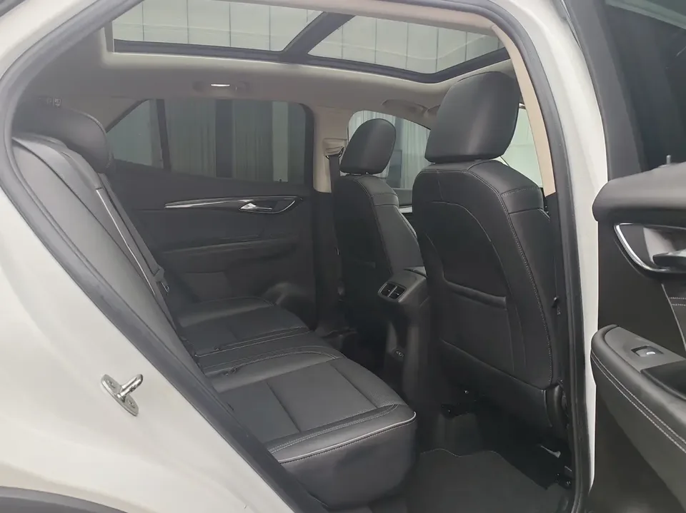 Buick Envision S 2022 Envision S 552T Two-Wheel Drive Luxury Edition 2022 — миниатюра 4