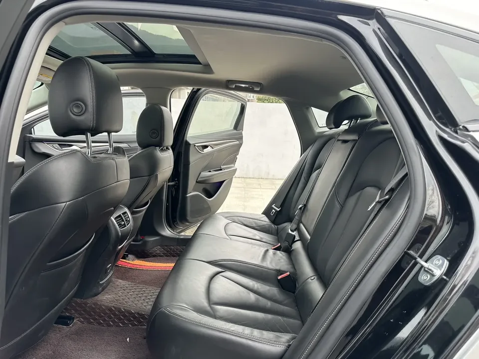 Buick LaCrosse LaCrosse 2021 652T Luxury 2022 — миниатюра 3