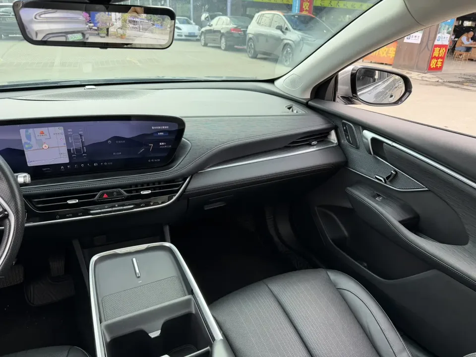 Buick LaCrosse 28T Automatic Premium Edition 2023 — миниатюра 3