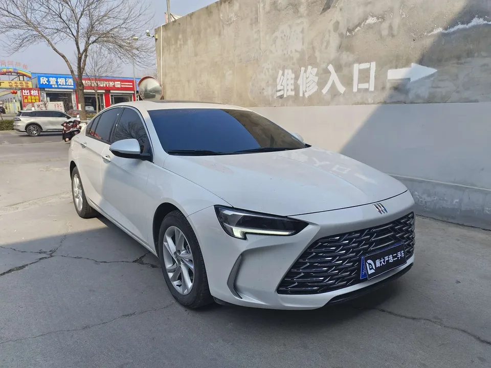 Buick Majesty Regal 2024 25T Super Edition 2024 — миниатюра 3
