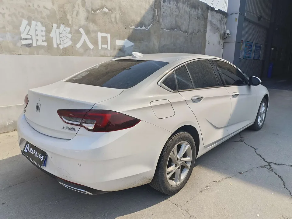 Buick Majesty Regal 2024 25T Super Edition 2024 — миниатюра 5